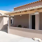 Christiana\'S Cottage