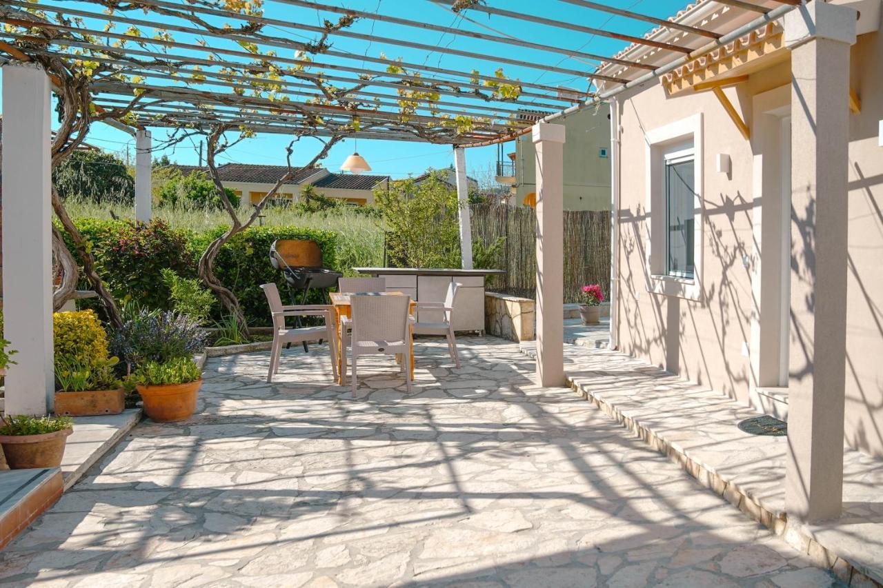 Apartament Christiana's Sidárion