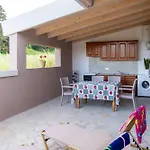 Christiana\'S Cottage
